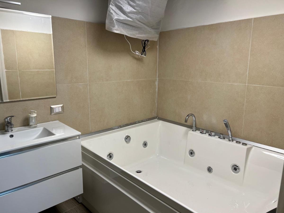Petite Suite Neapel Exterior foto