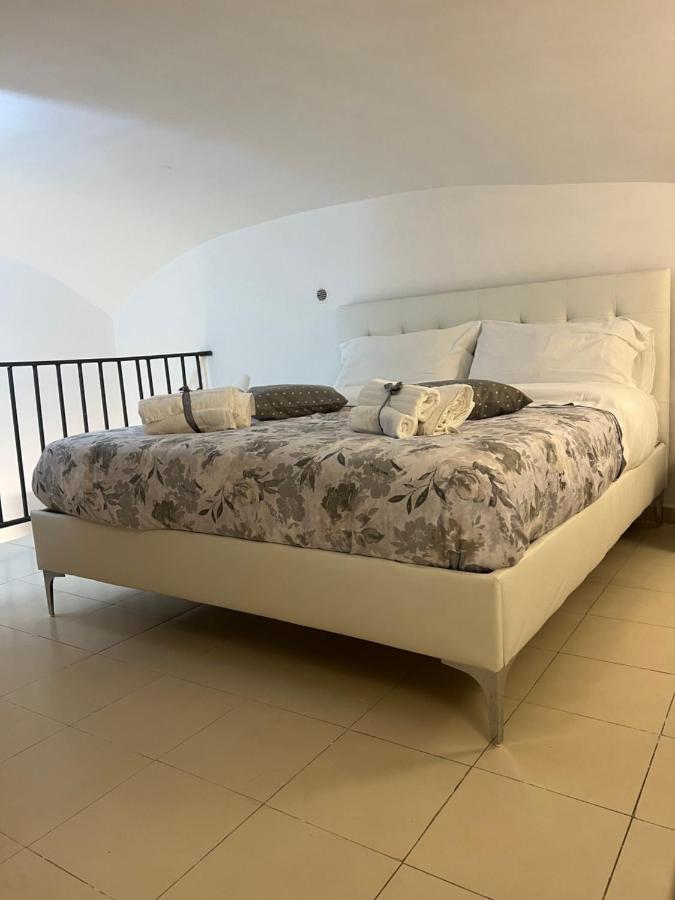 Petite Suite Neapel Exterior foto