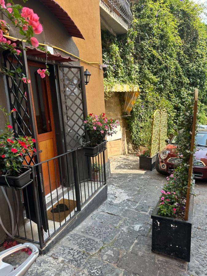 Petite Suite Neapel Exterior foto