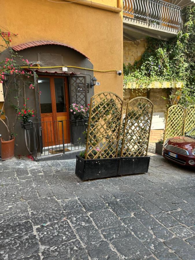 Petite Suite Neapel Exterior foto